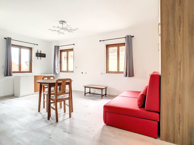 Ovarinhassala5-1704885289_1704885714_85835_bb0ae9f