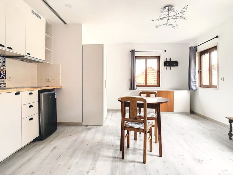 Ovarinhassala5-1704885289_1704885897_85929_3e79e3f