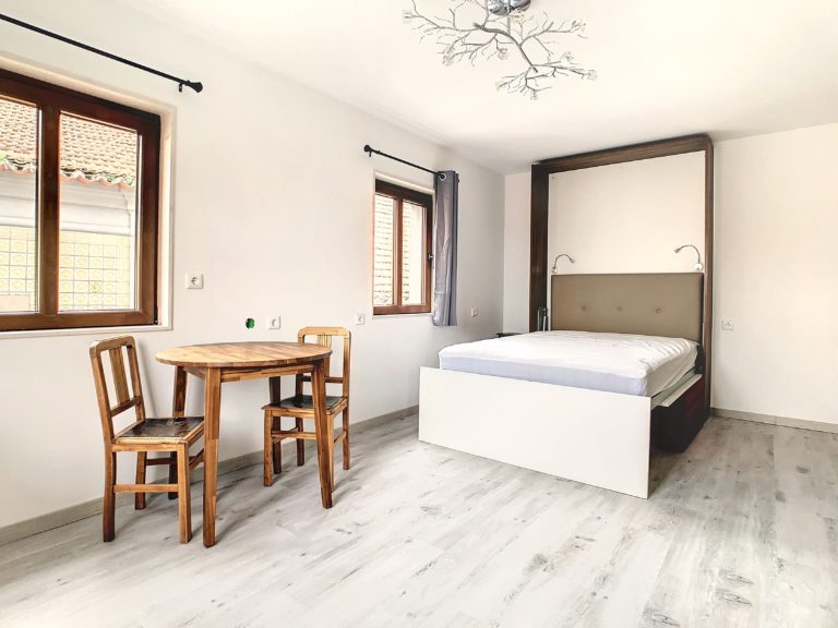 Ovarinhassala5-1704885289_1704886143_86427_81d471b