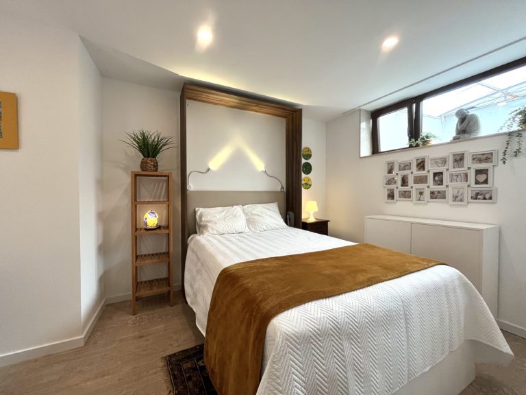 14-Quarto terapia cama janela