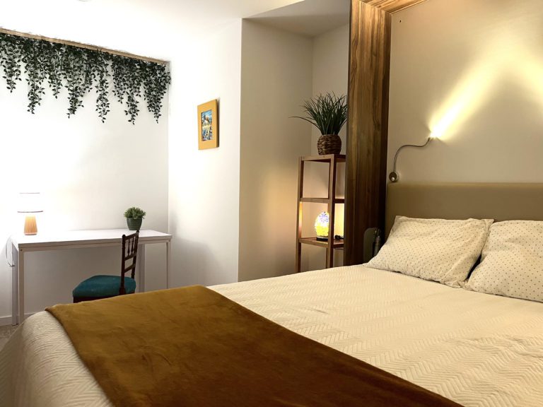 16-Quarto terapia cama + cascata plantas